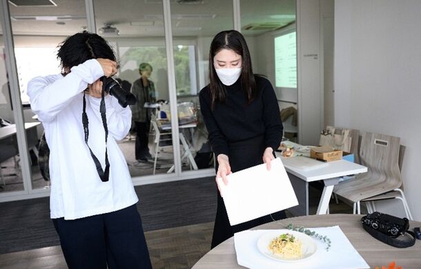【特別授業】フォトグラファー・中村貴史講師に学ぶ！「フード」＆「ドリンク」を一眼カメラで撮影するときのポイントは？
