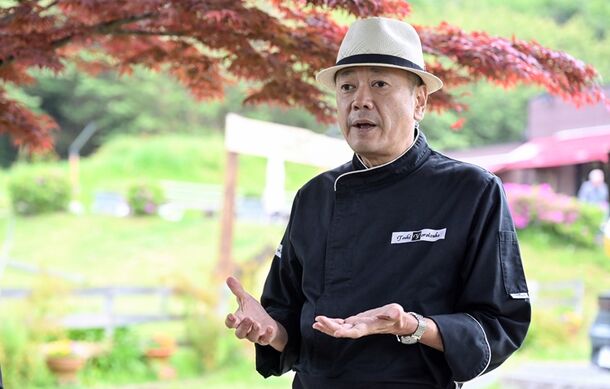 【授業レポート】レコールバンタン グランパティシエ専攻が「一夜城 Yoroizuka Farm」を訪問。鎧塚俊彦シェフによる農園案内＆特別講義を実施！