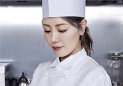 向井 聡美