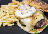 一つ星レストラン「sio」鳥羽周作オーナーシェフによるスプリングセミナーを開催！「GENKAI BURGER」のシグニチャーを調理体験【レコールバンタンブログ】