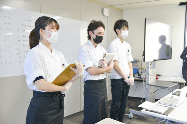 蟾晄搗逵溷･・- 繝ｬ繝ｼ繝ｴ譬｡闊蚕LV_陷願ｲ橸ｽｱ陦ｨ_DSC9996.jpg